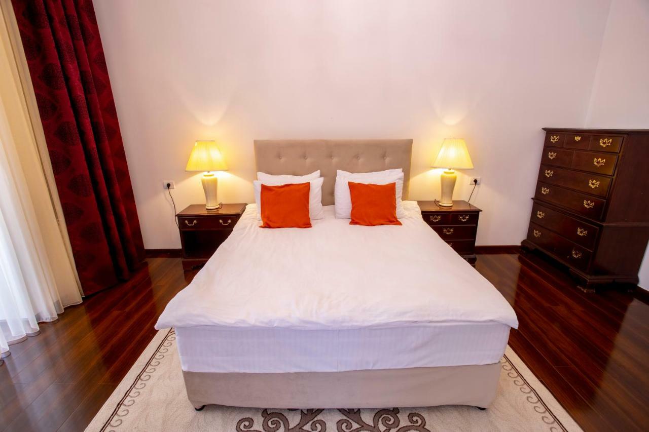 La Casa Baku Hotel ภายนอก รูปภาพ